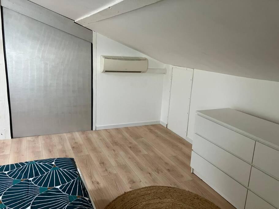 Appartement T4 Terrasse Et Vue Istres