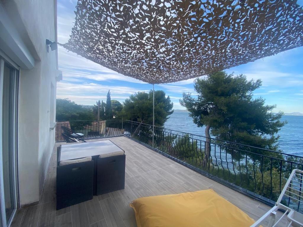 Apartment T4 Terrasse Et Vue Istres